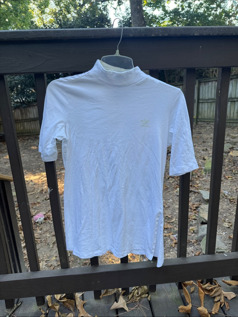 adidas Multilingual “Brand with three stripes” Short Sleeve Mock Neck Tee size S